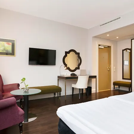 Elite Plaza 4*