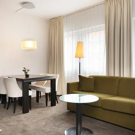 Elite Plaza Otel 4*