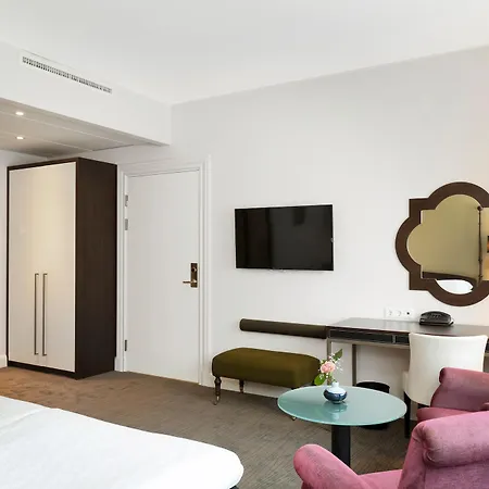 Elite Plaza Otel