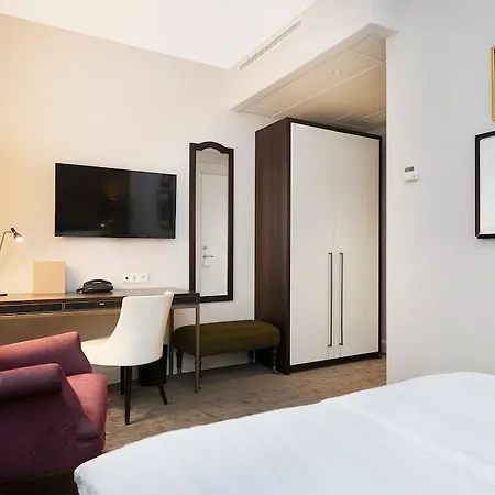 Otel Elite Plaza 4*