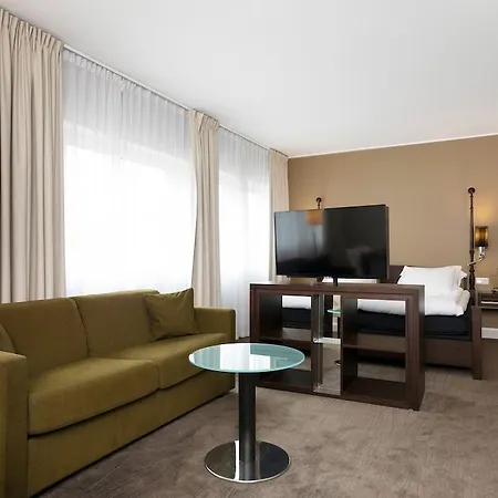 Elite Plaza 4*