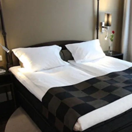 Otel Elite Plaza 4*