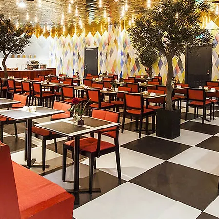 Elite Plaza Otel 4*